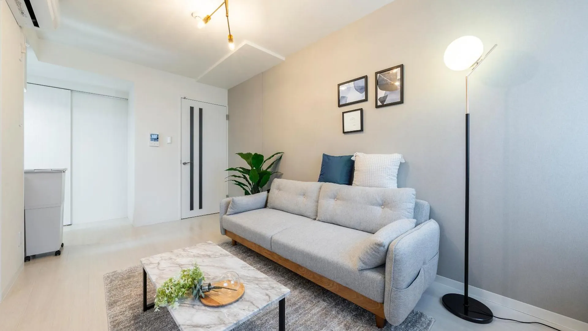 Unakite Sapporo Apartment